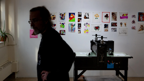 Summer Comes Early to a Floral JC Fridays