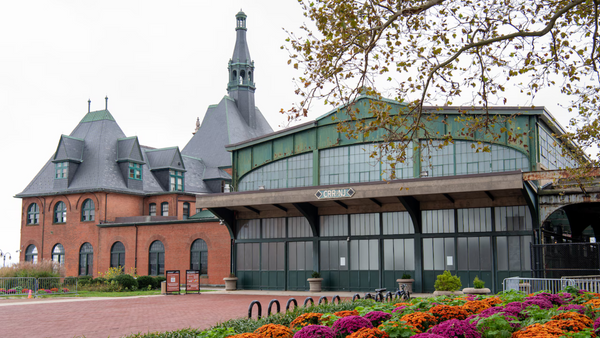 Two weekends for the Affordable Art Show at the CRRNJ Terminal